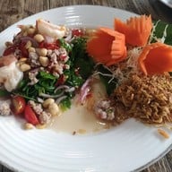เมนูของร้าน ครัวบ้านผักหวาน 1 นครอินทร์
