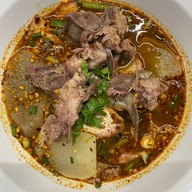 เฮงดีบะหมี่เกี้ยว&ข้าวมันไก่ ชุมชนทุ่งบัว