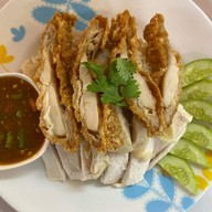 เฮงดีบะหมี่เกี้ยว&ข้าวมันไก่ ชุมชนทุ่งบัว