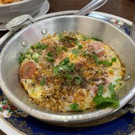บ่าวโอม