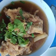 ตี๋ บะหมี่เกี๊ยวสูตรน้ำข้น