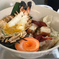 เมนูของร้าน โตจังอ๋อง noodlebar บะหมี่กุ้งแม่น้ำเผาเจ้าแรกของไทย ป้อมปราบศัตรูพ่าย