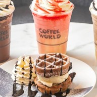 Coffee World ลำลูกกา