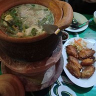 เมนูของร้าน เย็นซุ้ยส์ วิลเลจ บ้านถวาย