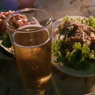 Air Bar พักพิงอิงทาง บูติค โฮเทล
