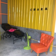 บ้านเทาเสาเหลือง