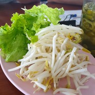 ก๋วยเตี๋ยวลูกทุ่ง เจ้าเก่า