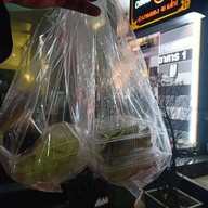 มะม่วงน้ำปลาหวานครูมุ้ย