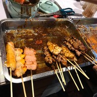 หม่าล่าสร่างเมา หลังสยามนคริทร์แยกไฟแดงโรงเรียนกอบกาญ