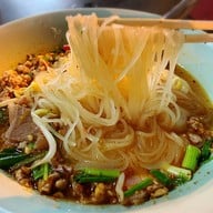 ก๋วยเตี๋ยวหมู ป้าทุเรียน สาขา 2 ถนนมิตรภาพ