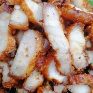 พ่อหนุ่มข้าวหน้าสไตล์ญี่ปุ่น