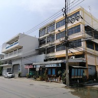 หน้าร้าน นัยเนื้อเปื่อย