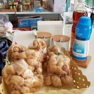 ก๋วยเตี๋ยวน้ำแดง หมูตุ๋น เนื้อตุ๋น เมืองเพชร