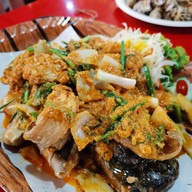 Kata&karon Walking Street & Night Market