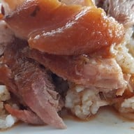 เมนูของร้าน ก๋วยเตี๋ยวน้ำแดง หมูตุ๋น เนื้อตุ๋น เมืองเพชร