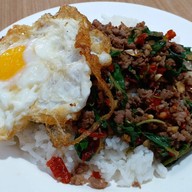 เมนูของร้าน ครัวรสเด็ด อาหารตามสั่ง B6 ตลาดเมืองทอง