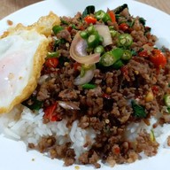 เมนูของร้าน ครัวรสเด็ด อาหารตามสั่ง B6 ตลาดเมืองทอง