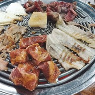 เมนูของร้าน ซุ้มสบายบุฟเฟ่ต์