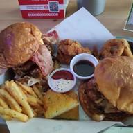 เมนูของร้าน Bad Mom Diner