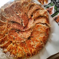 Backyard Gyoza   วัชรพล