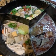 บ้านหอมหมื่นลี้