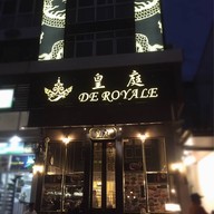 DE ROYALE