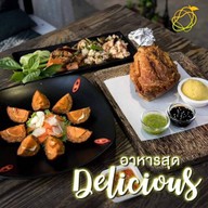 Three Mangoes ปิ่นโต take away บางแค