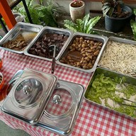 บุฟเฟต์ ก๋วยเตี๋ยวไก่มะระ