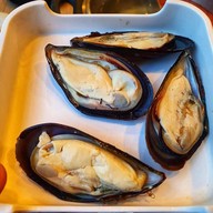 Shabu San (ชาบูซัง) Shabu San (ชาบูซัง)