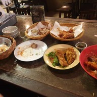 เมนูของร้าน อิ่มหมี to go ลาดปลาเค้า
