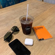 Mac-Chiato House Cake Box