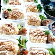 เมนูของร้าน กำแพงเพชรโภชนา  อุทัยธานี