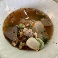 เรือนไทย ก๋วยเตี๋ยวเรือ