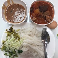 ขนมจีนคุณแม่  ไชน่าทาวน์ ศาลายา