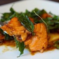 Villa Restaurant (วิลล่า เรสเตอรอง) เจ้าคุณวิลล่า คอมมูนิตี้มอลล์ ถนนเจ้าคุณทหาร เขตลาดกระบัง