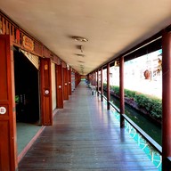 บรรยากาศ ตลาดน้ำทุ่งบัวชม