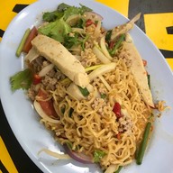 Pop Pop.กระเพราจับกัง