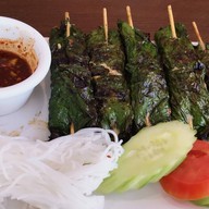 เมนูของร้าน ใบเมี่ยง Cafe’ & Restaurant ม.ศิลปากร