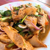 ส้มตำป้าหลง