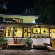 ร้านอาหารดาลัด Dalad Restaurant ซอยประดิพัทธ์ 19