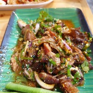 เอกตำ ยำระเบิด ไม่มีสาขา