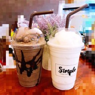 Simple Happiness Cafe อาหารหลากหลายเชิญเข้ามาชมก่อนค่ะ (สเต็ก/เครื่อมดื่ม/ขนมปังปิ้ง/ข้าว) ตลาดหนองแค (ซอยอ๋าเป็ดย่าง)