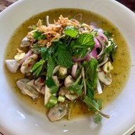 ส้มตำปูนึ่ง