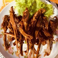 ร้านส้มตำเจ้แหม่ม100ครกนรกแตก