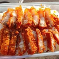 ข้าวหมูทอดเหลือแดก