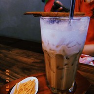 อ่อง อาร์ท คาเฟ่