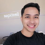 หน้าร้าน Dentique Dental Care