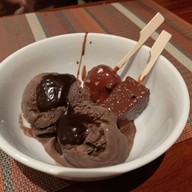 The Brasserie Holiday Inn Bangkok Silom Hotel