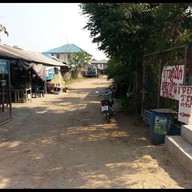 บรรยากาศ ก๋วยเตี๋ยวไก่มะระ ข้าวมันไก่ เจ้ภา