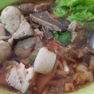 ก๋วยเตี๋ยวเนื้อตุ๋นรสยอด